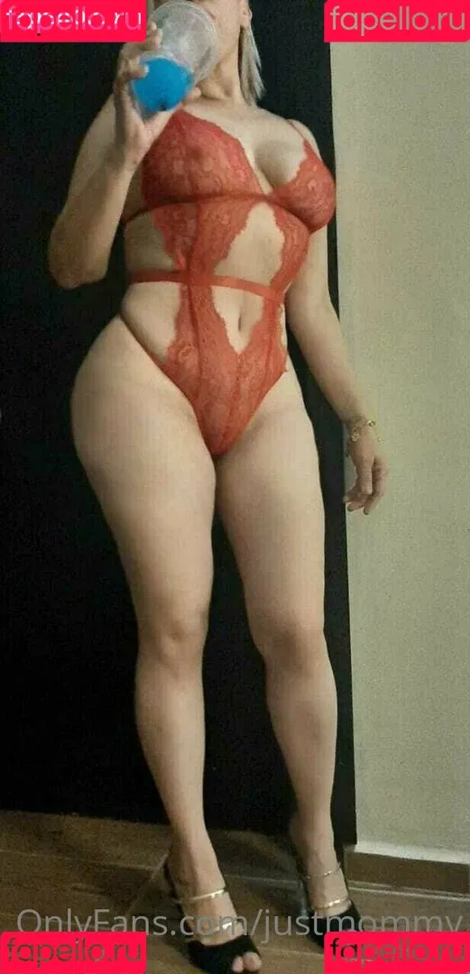 fantasymommy Onlyfans Photo Gallery 