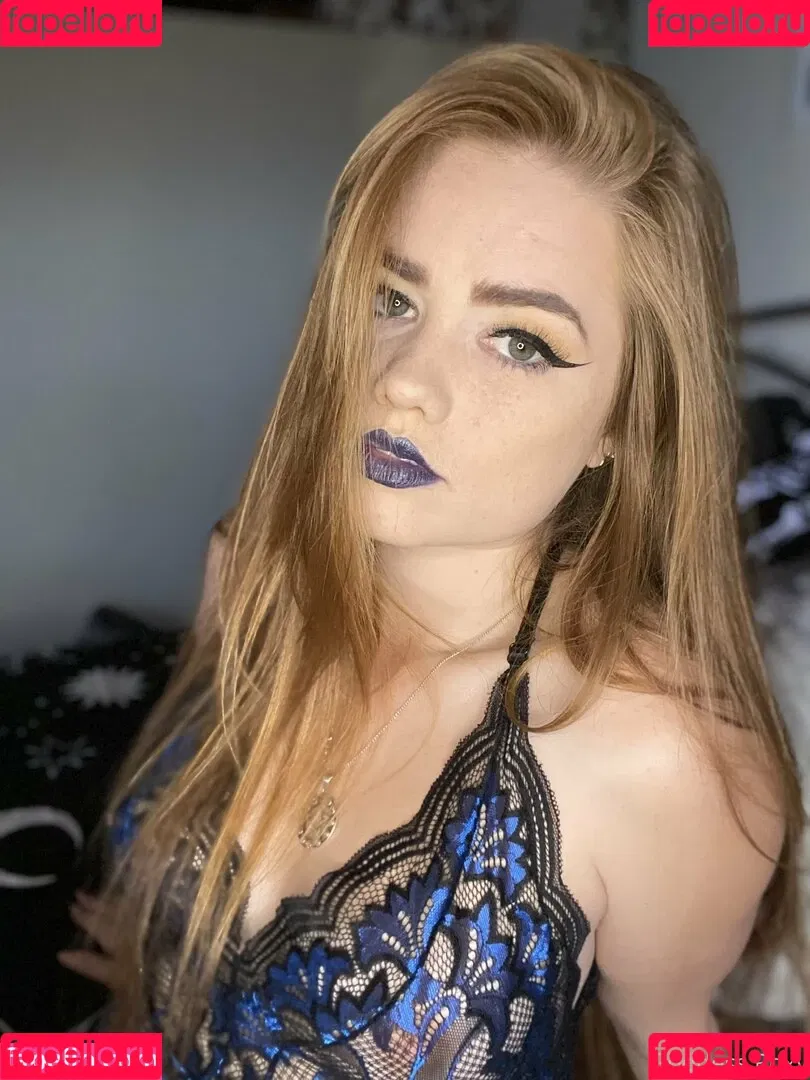 findomroxy1 Onlyfans Photo Gallery 