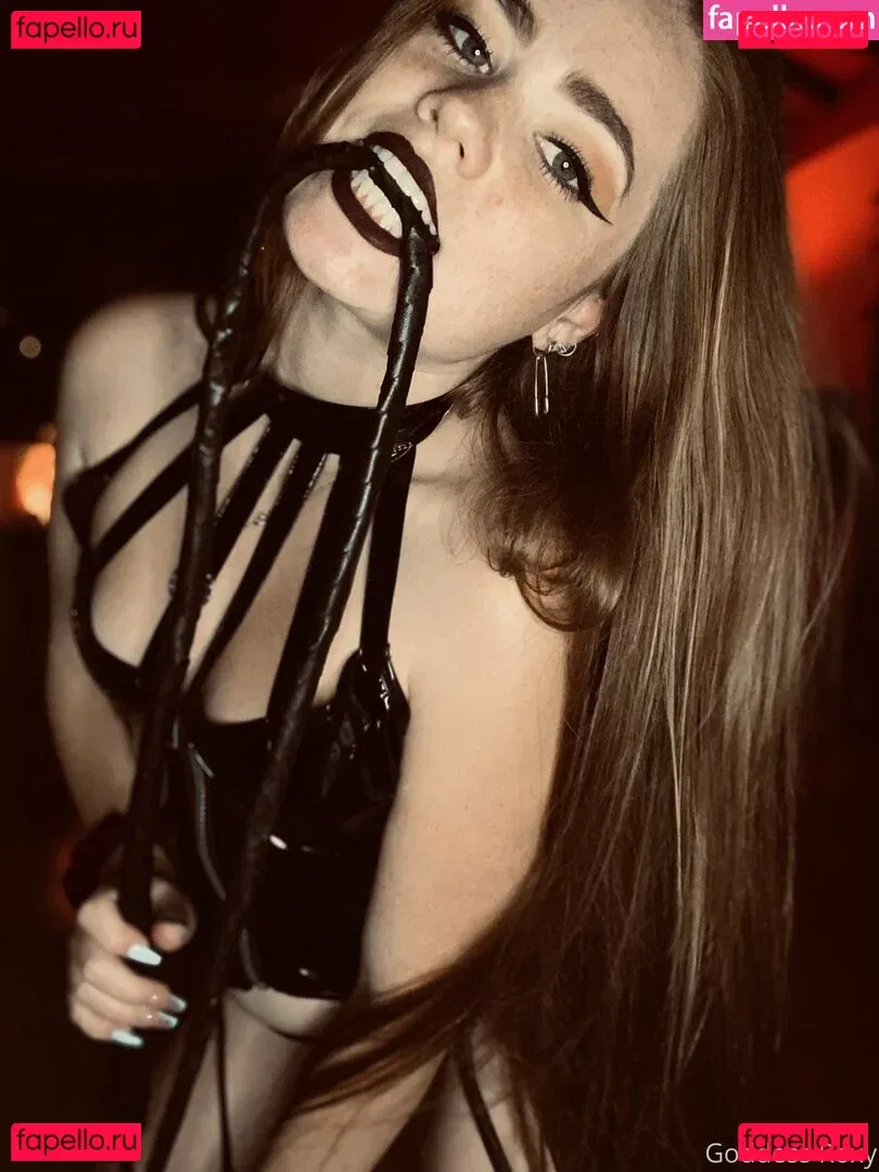 findomroxy1 Onlyfans Photo Gallery 