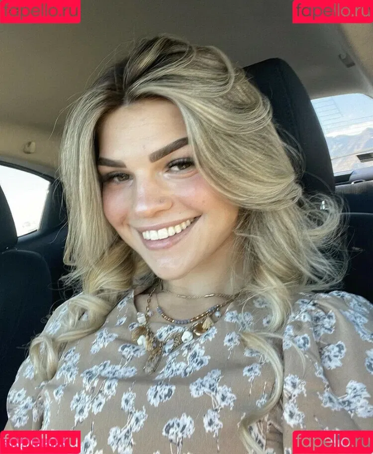 Baby-girl-Sadie Onlyfans Photo Gallery 