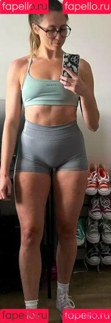 catraises Onlyfans Photo Gallery 