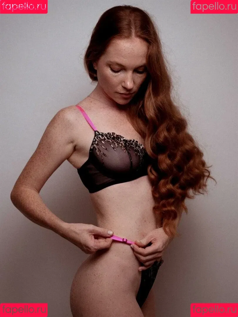 Oksana Butovskaya Onlyfans Photo Gallery 
