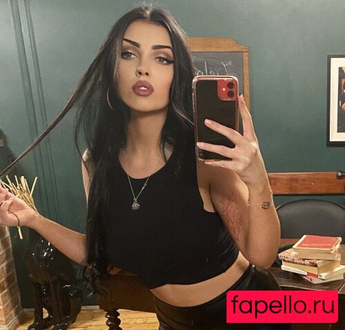 Misstress Glamorous Nude Onlyfans Photo 22