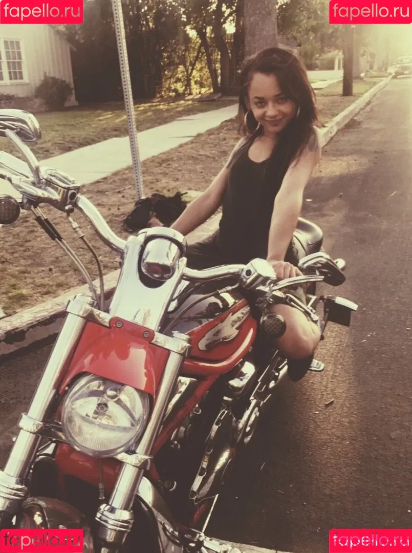 hollyhendrix_ Onlyfans Photo Gallery 