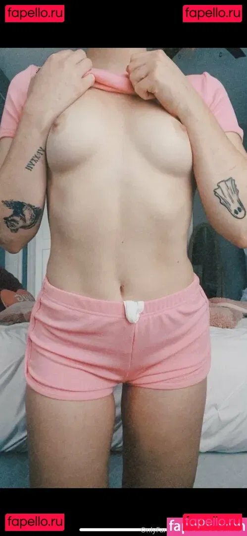 probablyreading Onlyfans Photo Gallery 