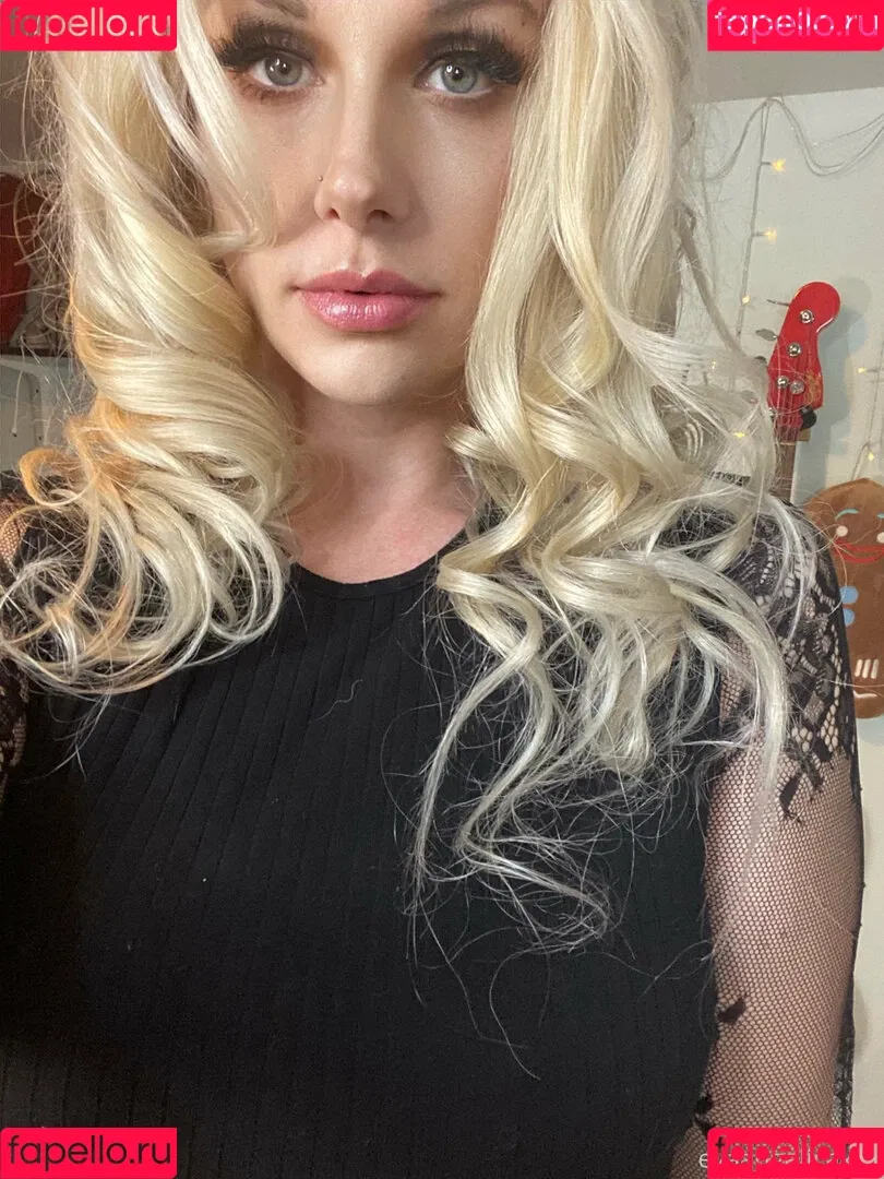 eva_rocksttv Onlyfans Photo Gallery 