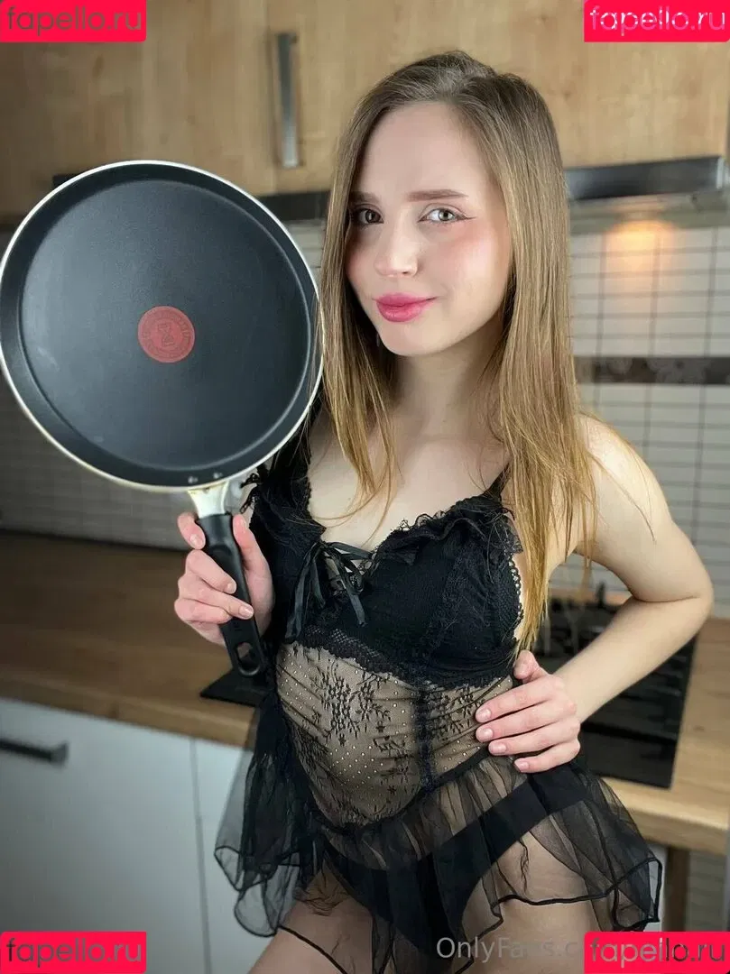 Leah Air Onlyfans Photo Gallery 
