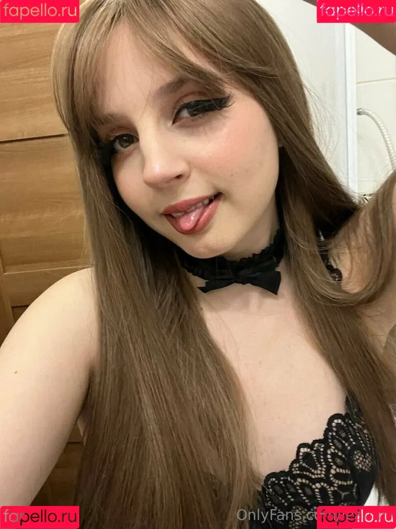 Leah Air Onlyfans Photo Gallery 