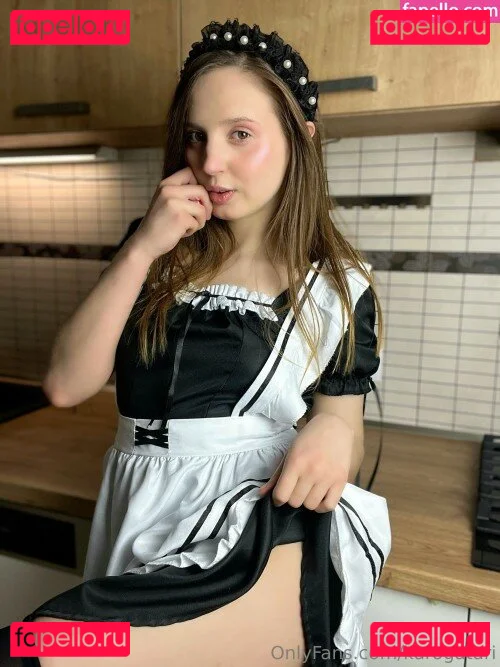 Leah Air Onlyfans Photo Gallery 