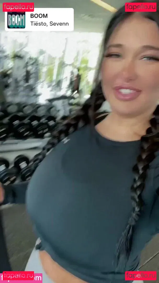 roxnour Onlyfans Photo Gallery 