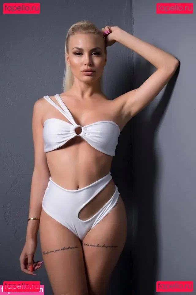 Alexandra Panagiotarou Onlyfans Photo Gallery 