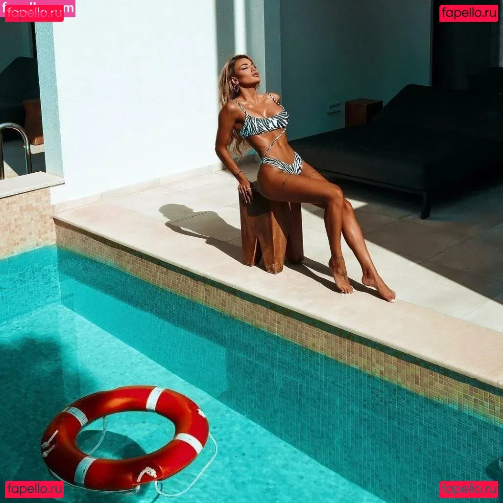 Alexandra Panagiotarou Onlyfans Photo Gallery 