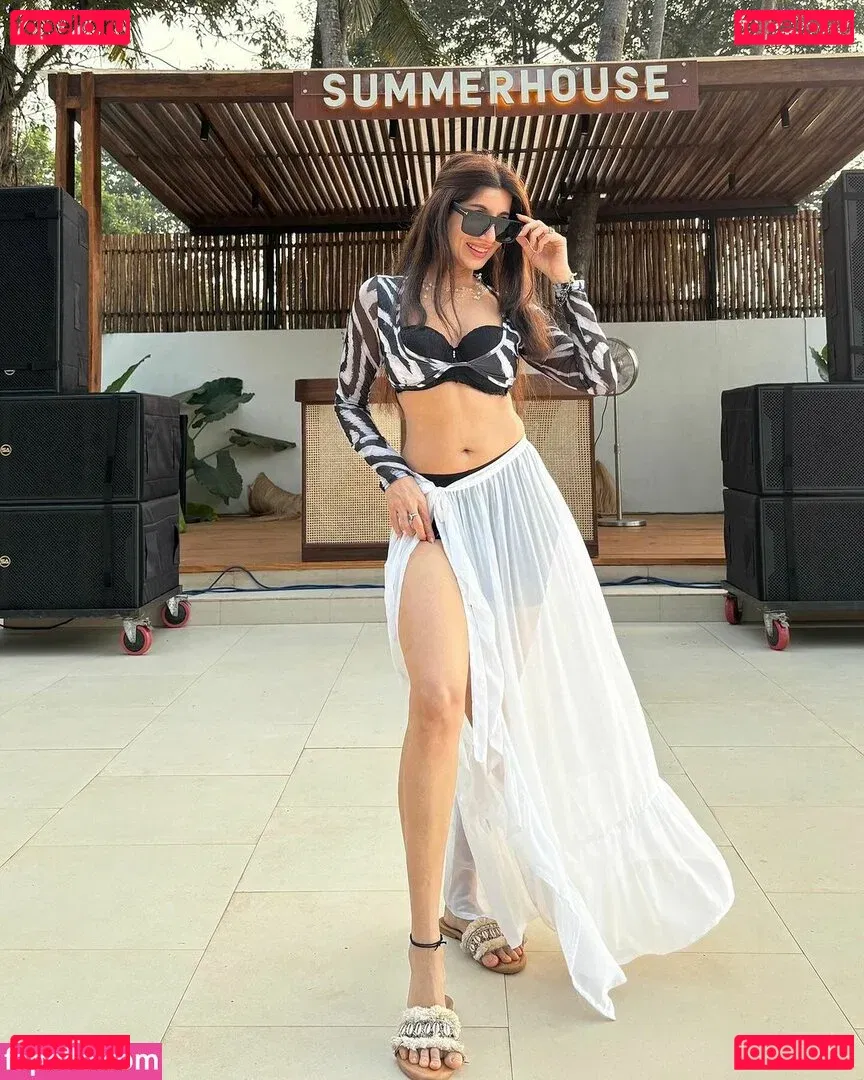 Bhumicka Singh Onlyfans Photo Gallery 