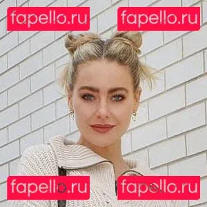 April Rose Pengilly Onlyfans Photo Gallery 