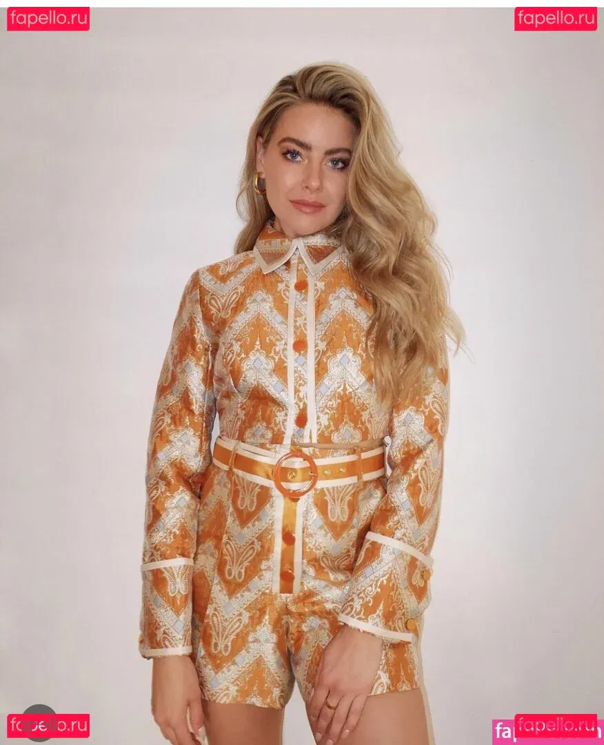 April Rose Pengilly Onlyfans Photo Gallery 