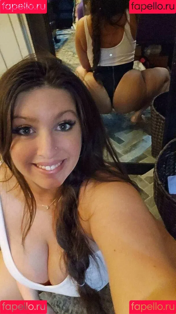 babylittlelo Onlyfans Photo Gallery 