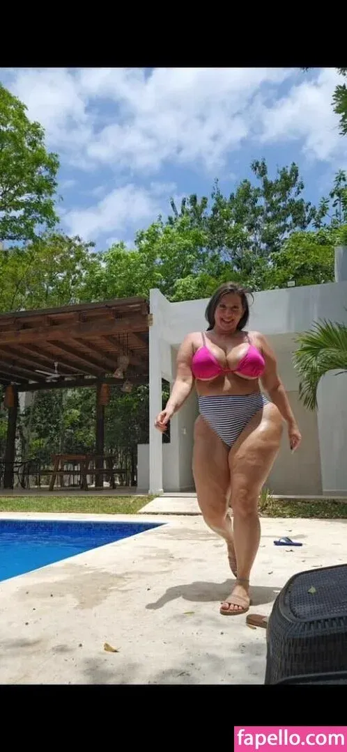 babylittlelo Onlyfans Photo Gallery 