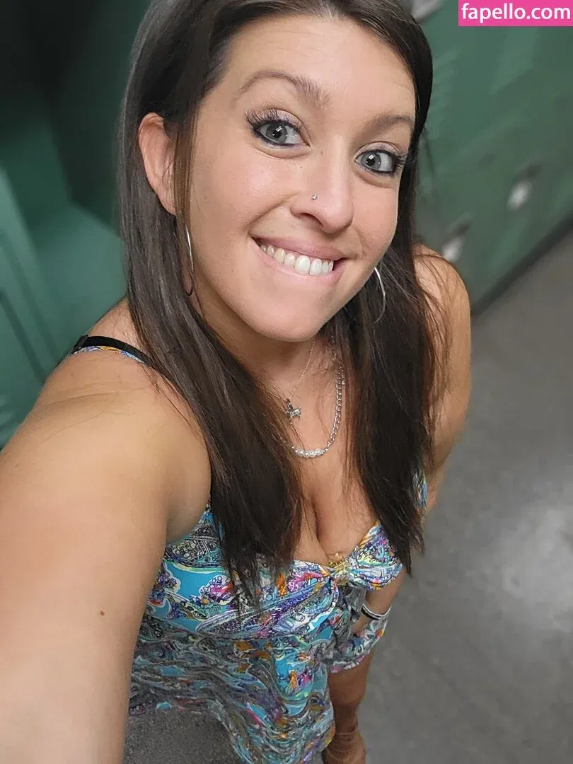 babylittlelo Onlyfans Photo Gallery 