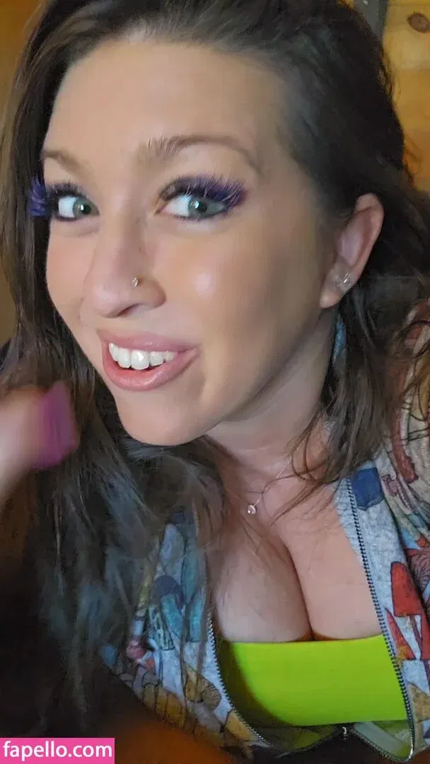 babylittlelo Onlyfans Photo Gallery 