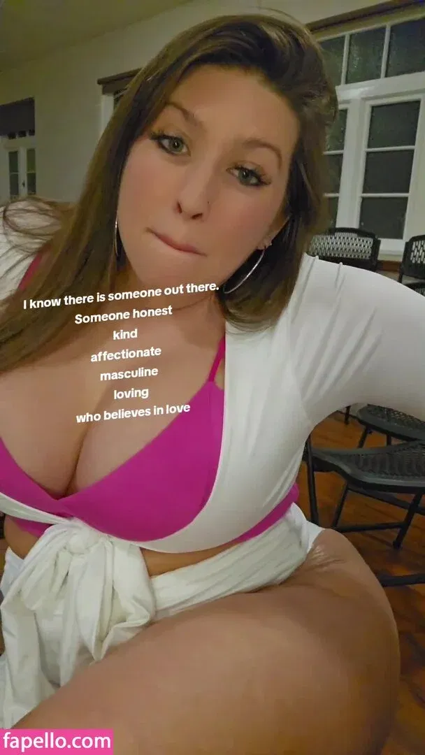 babylittlelo Onlyfans Photo Gallery 