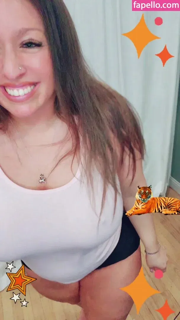 babylittlelo Onlyfans Photo Gallery 