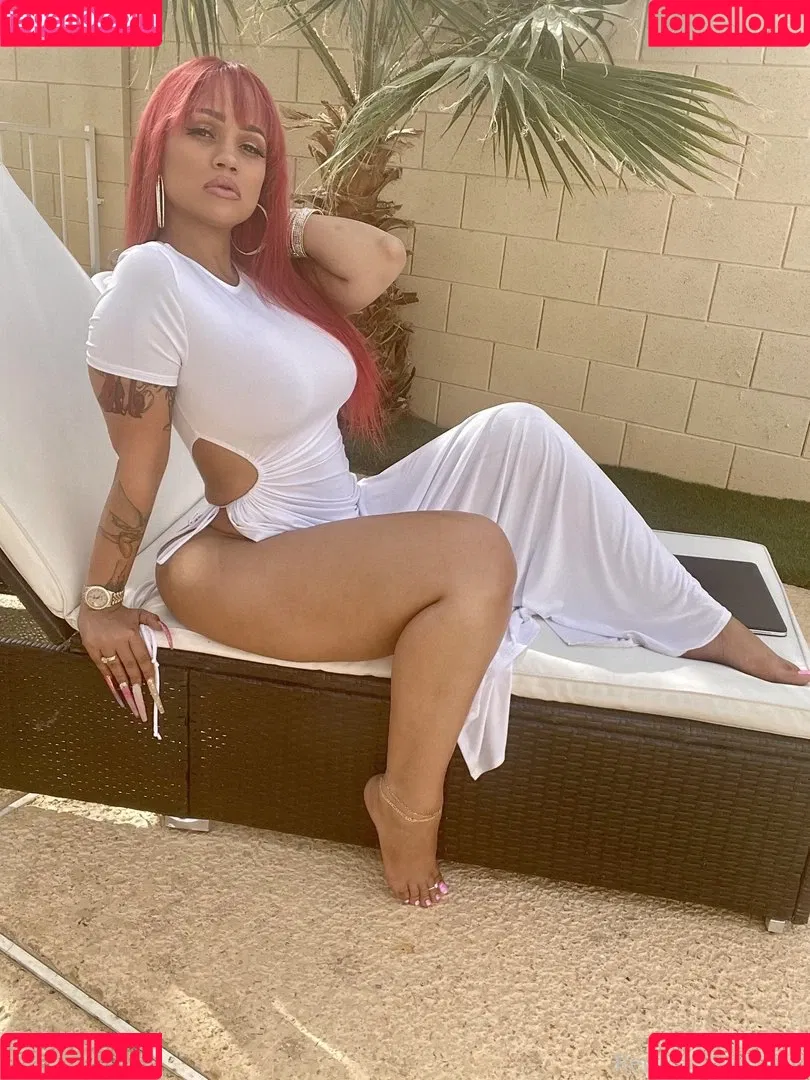 Redroselacubana Onlyfans Photo Gallery 
