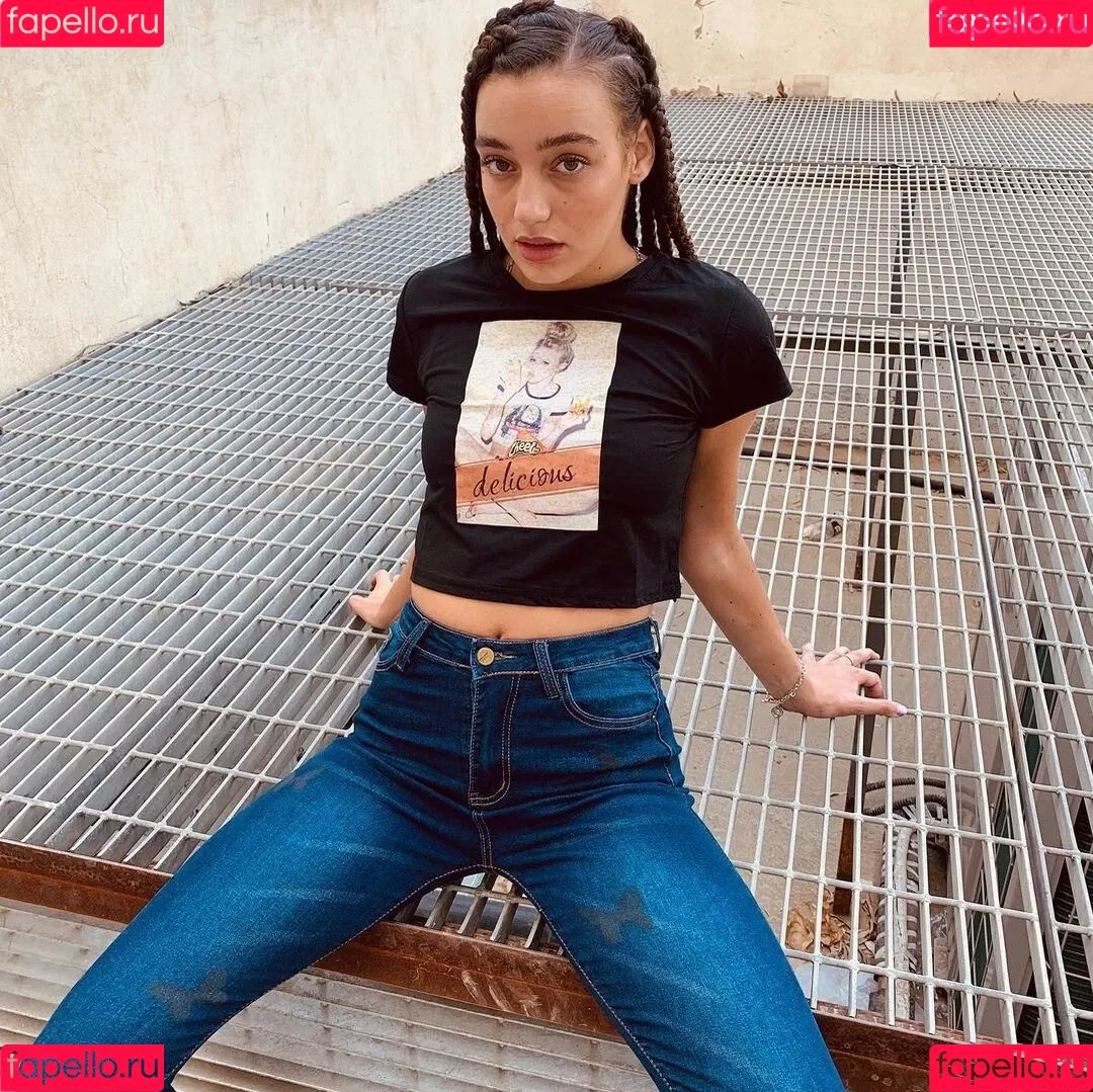 Liraz Nomdar Onlyfans Photo Gallery 