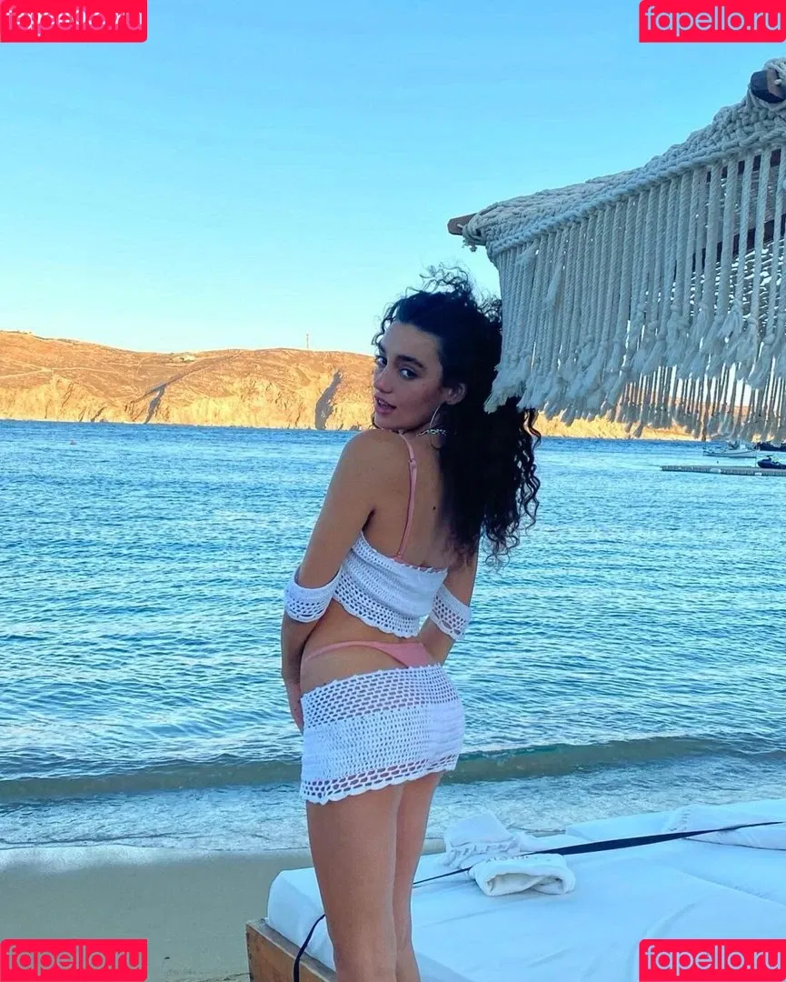 Liraz Nomdar Onlyfans Photo Gallery 