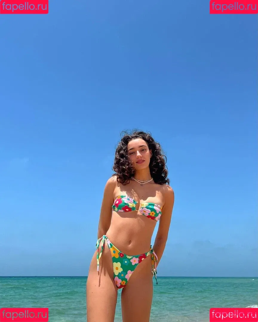 Liraz Nomdar Onlyfans Photo Gallery 