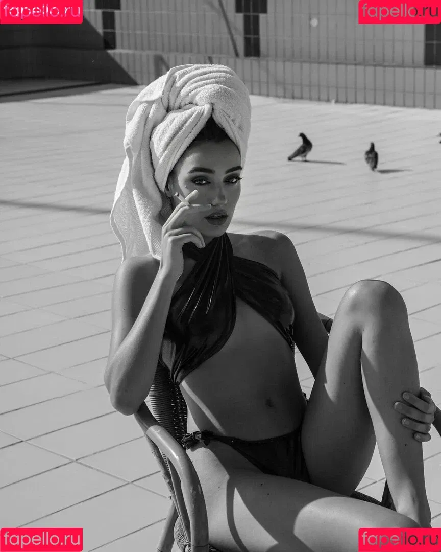 Liraz Nomdar Onlyfans Photo Gallery 