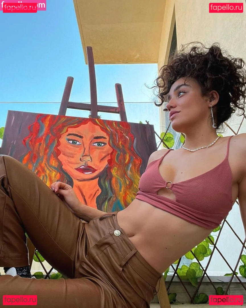 Liraz Nomdar Onlyfans Photo Gallery 