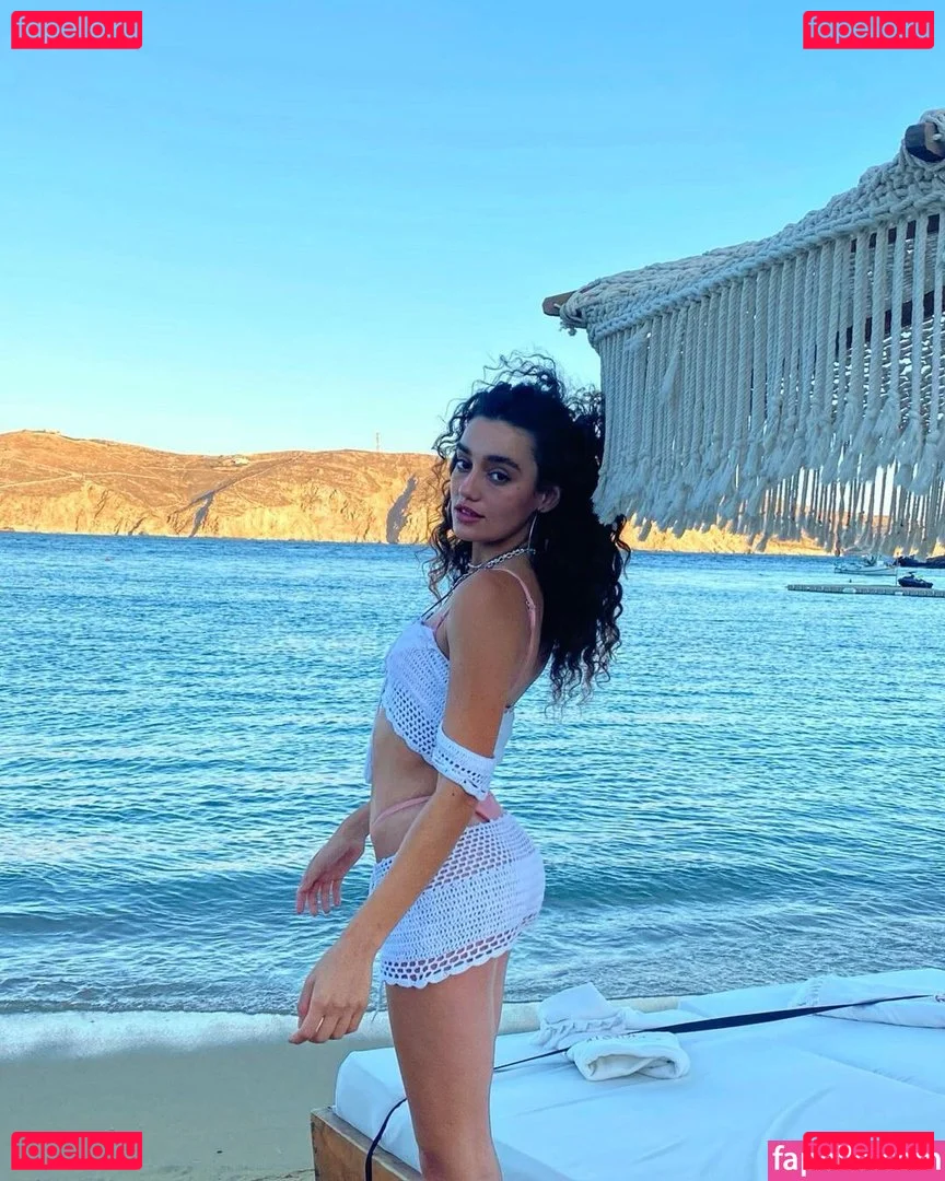 Liraz Nomdar Onlyfans Photo Gallery 