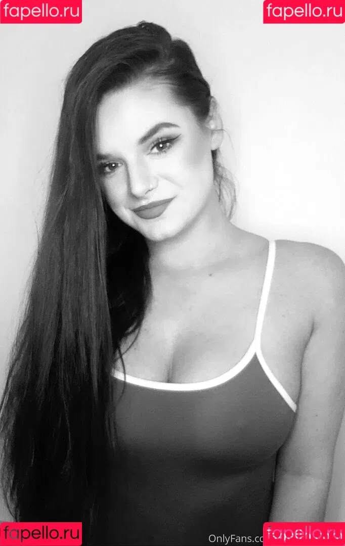 xoxoreneexo Onlyfans Photo Gallery 