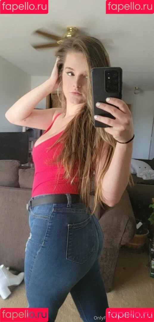 xoxoreneexo Onlyfans Photo Gallery 