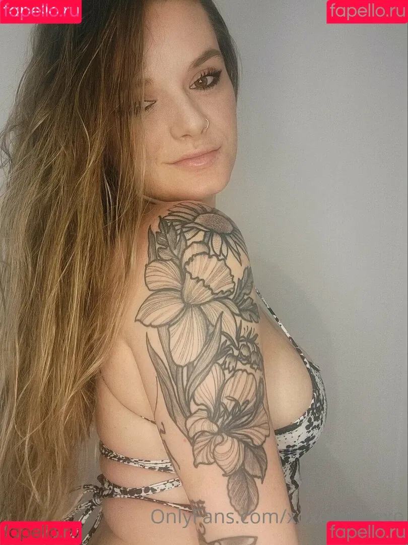 xoxoreneexo Onlyfans Photo Gallery 