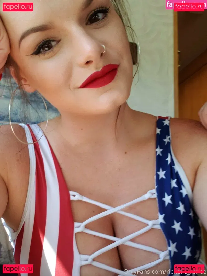 xoxoreneexo Onlyfans Photo Gallery 