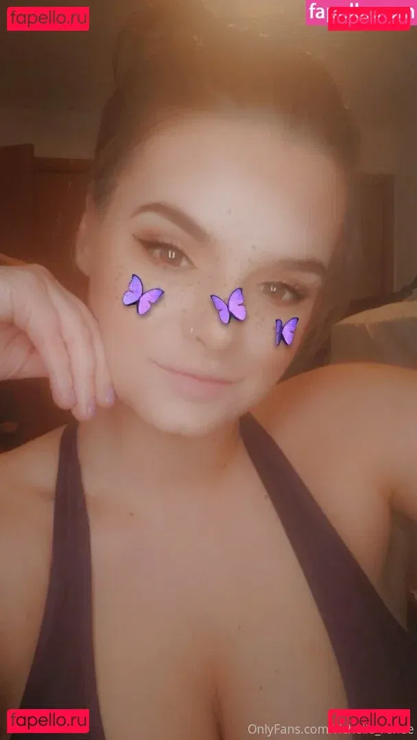 xoxoreneexo Onlyfans Photo Gallery 