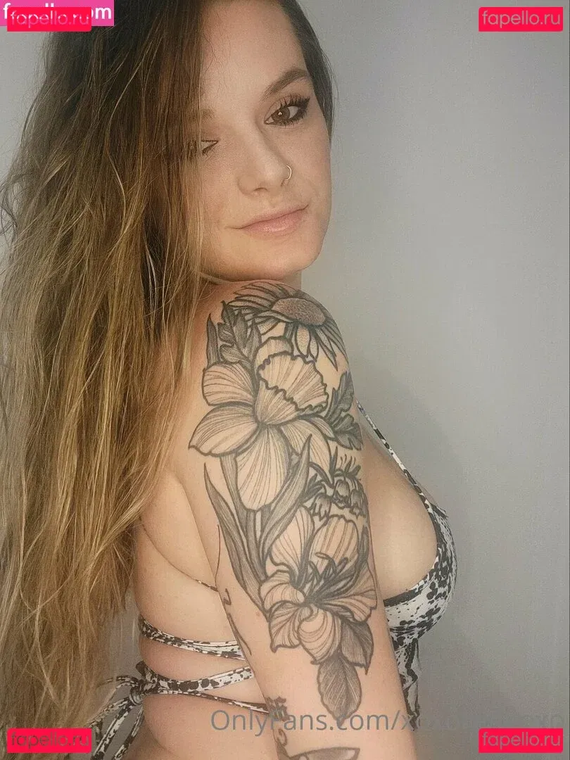 xoxoreneexo Onlyfans Photo Gallery 