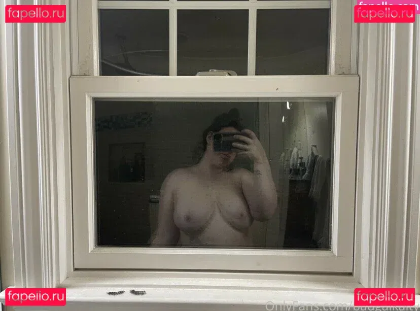 BadGalKaity Onlyfans Photo Gallery 