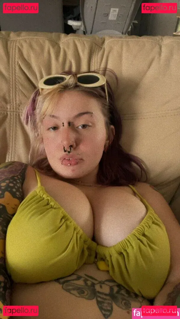 th3bak3dbuddh1st Onlyfans Photo Gallery 