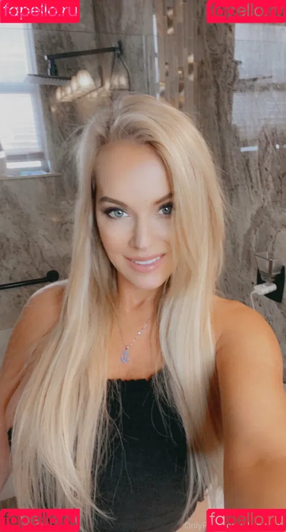 Ellehotmom Onlyfans Photo Gallery 