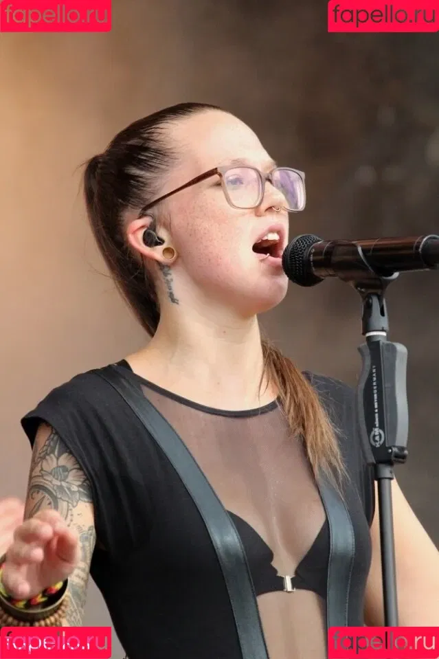 Stefanie Heinzmann Onlyfans Photo Gallery 