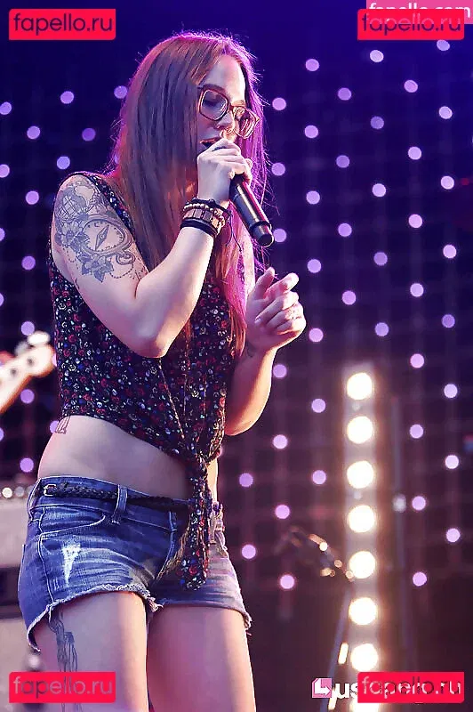 Stefanie Heinzmann Onlyfans Photo Gallery 