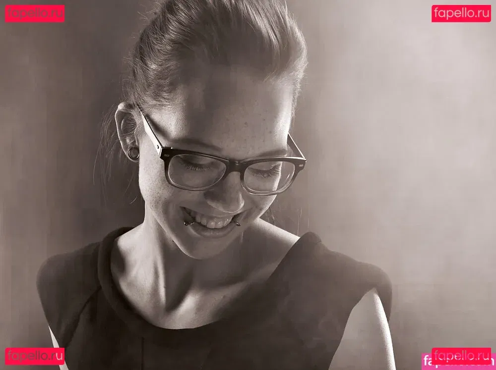 Stefanie Heinzmann Onlyfans Photo Gallery 