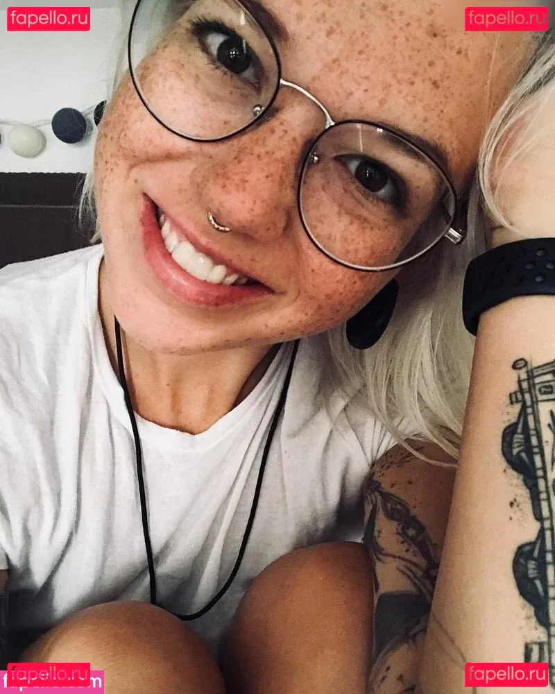 Stefanie Heinzmann Onlyfans Photo Gallery 