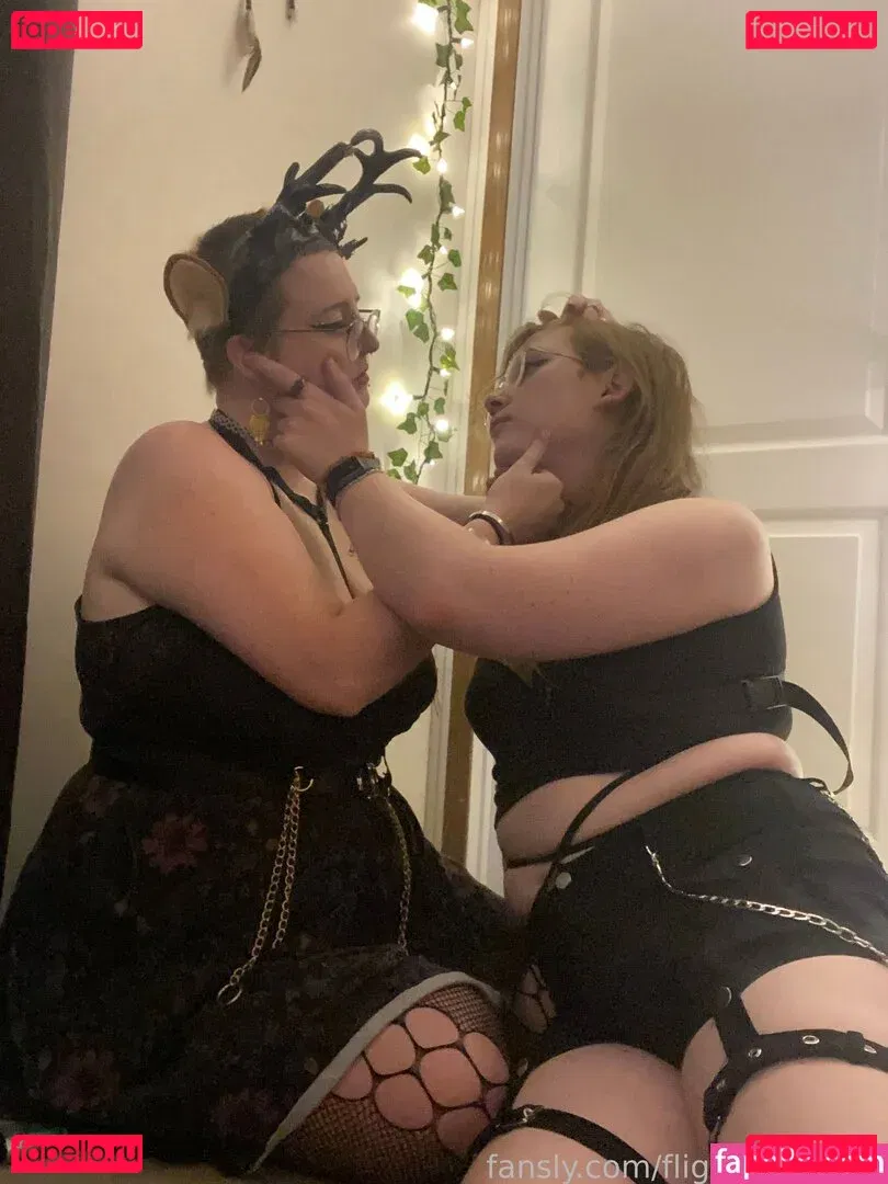 Faun Onlyfans Photo Gallery 