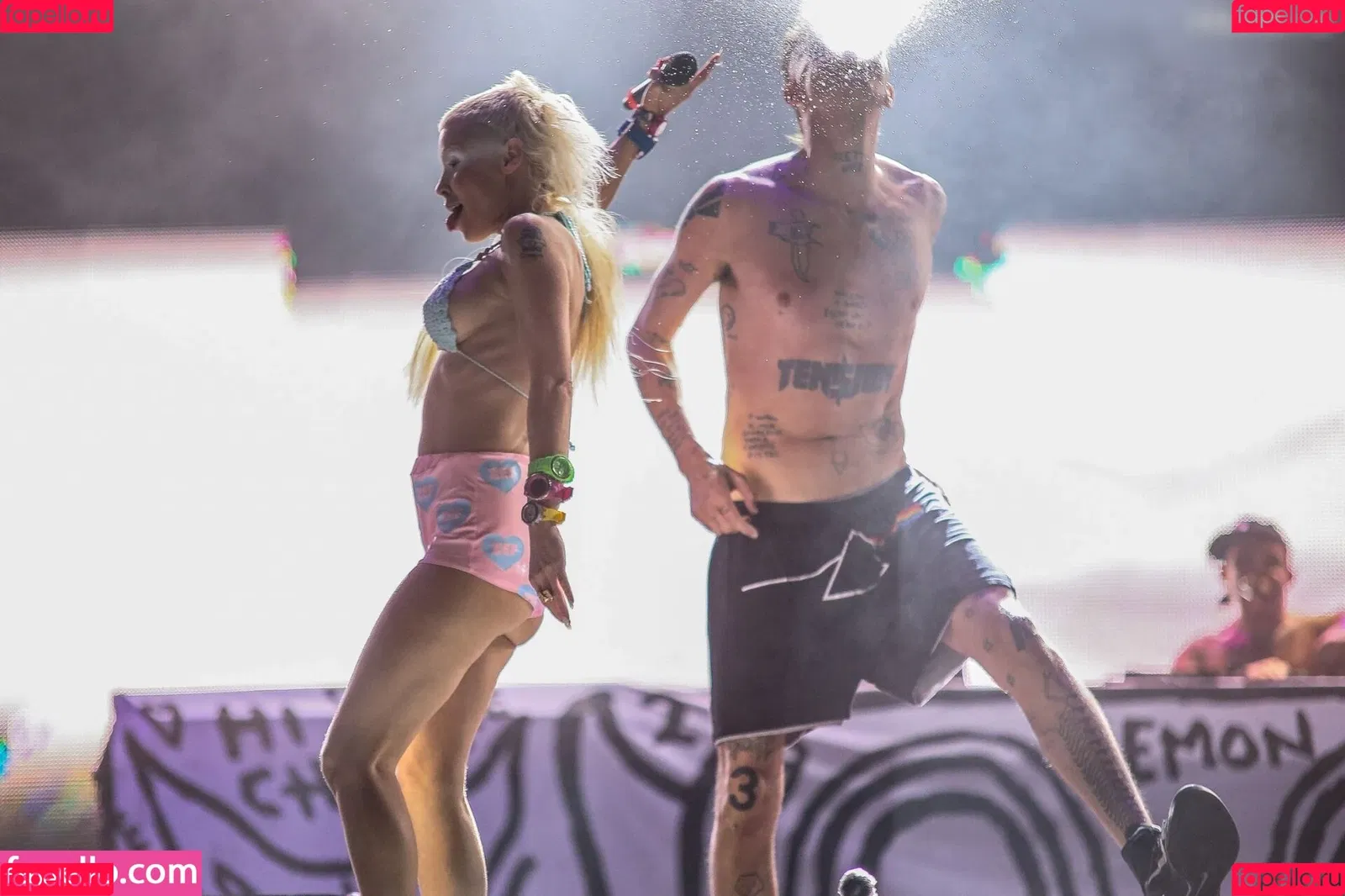 Yolandi Visser Onlyfans Photo Gallery 
