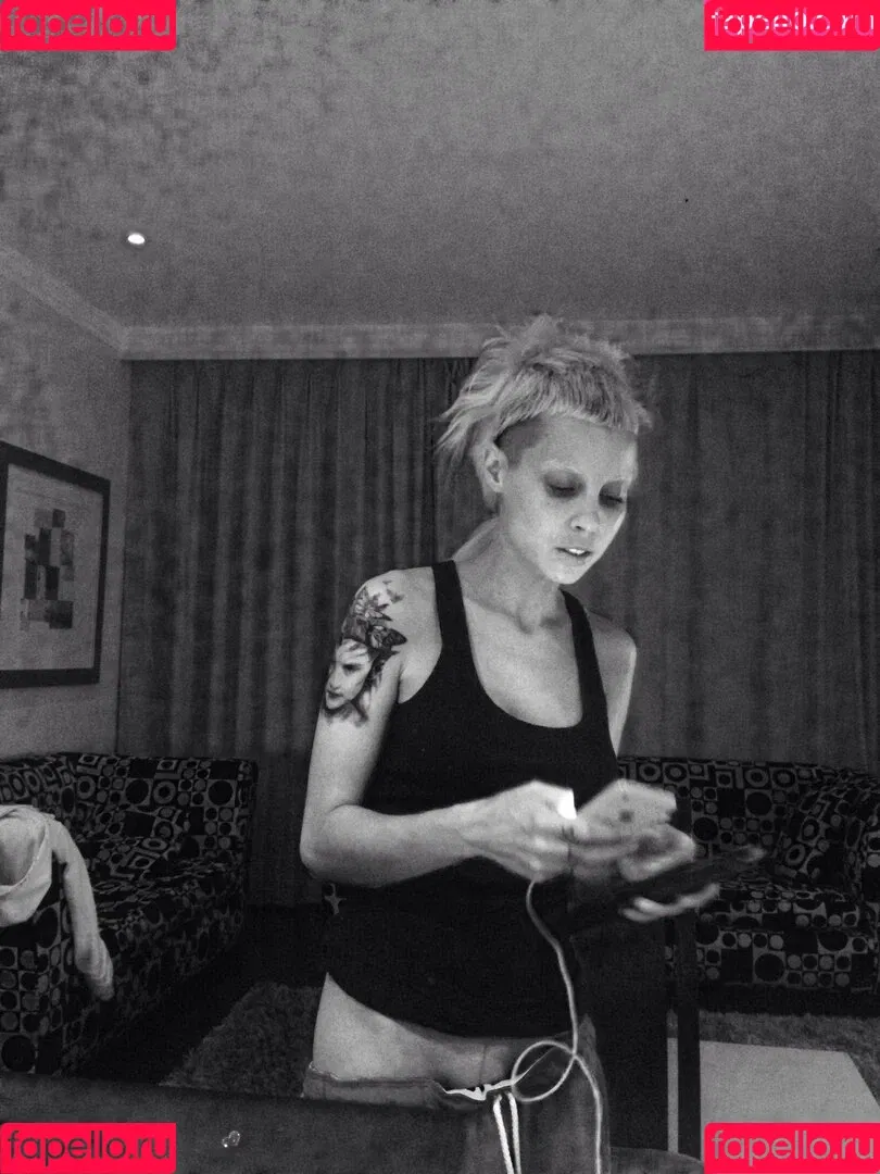 Yolandi Visser Onlyfans Photo Gallery 