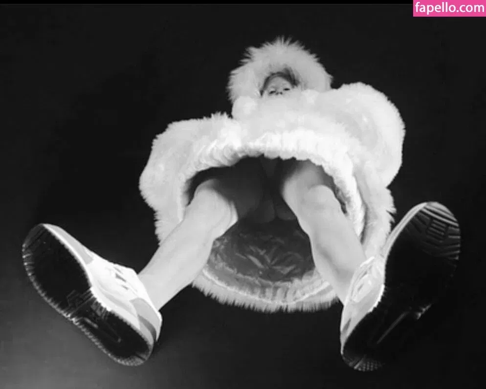 Yolandi Visser Onlyfans Photo Gallery 