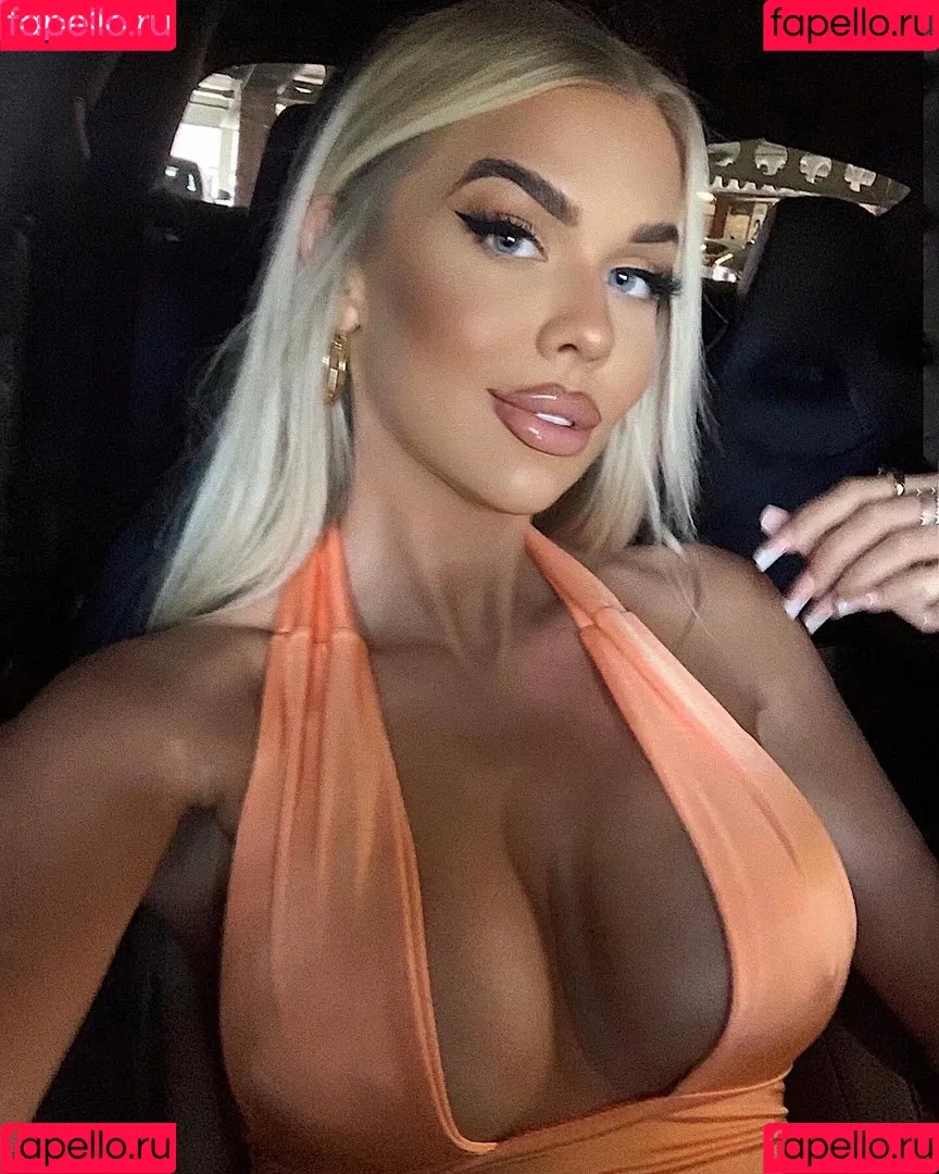 Sylvijaa Onlyfans Photo Gallery 